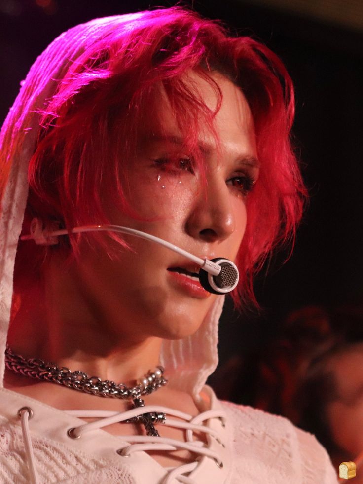 nvmberboy's tweet image. Red hair Wumuti is actually so special to me