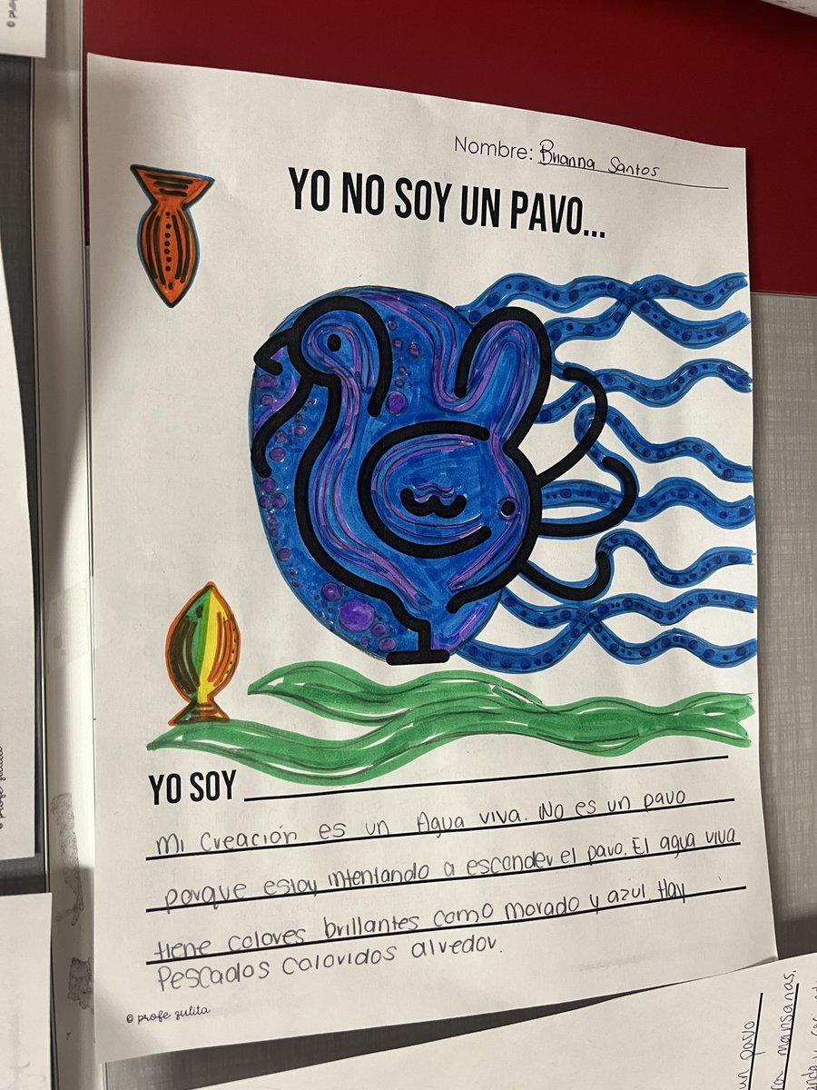 Elisabeth13's tweet image. Spanish classes @Terry_Rangers had great fun disguising their turkeys so they don&apos;t get eaten!  These kids are so creative and artistic - and check out that language production coming from level 1!  🌟😍🦃#langchat