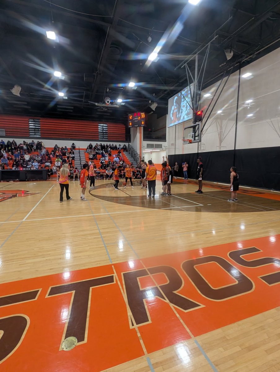 Lots of smiles when our Special Olympics Basketball team took on Eisenhower!

Although Thursday's final score was not what we were hoping, we were glad to see the sportsmanship on the court!