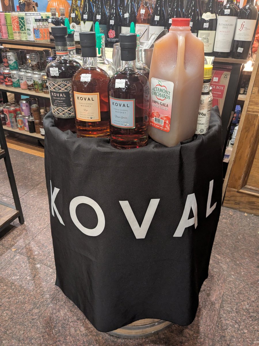 benngoodman's tweet image. Hosted a tasting for Chicago's @kovaldistillery at @ProspectWineBK in Park Slope this evening. Poured Cranberry Gin Liqueur, Maple Barrel Finished Rye &amp;amp; Four Grain Whiskey. Cheers! #AutumnVibes #Gin #Maple #Rye #Whiskey