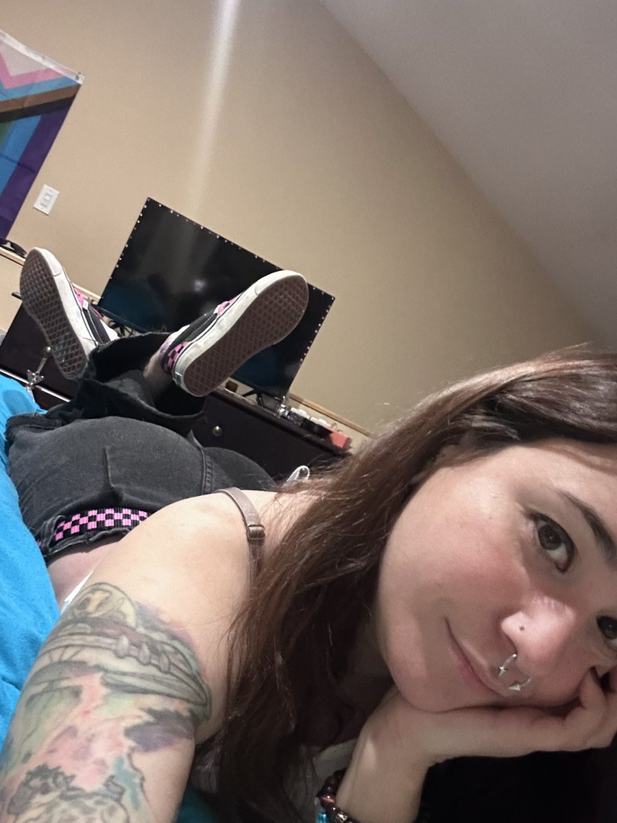 He do the cage dance