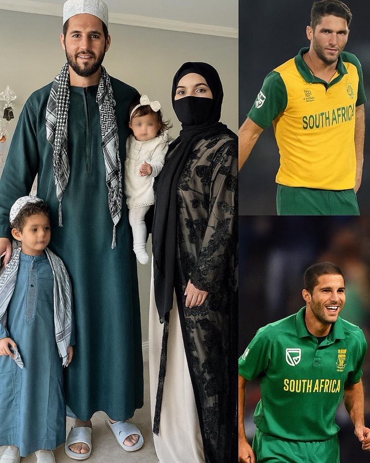 He studied Islam for a long time and then voluntarily converted to Islam☝🏼