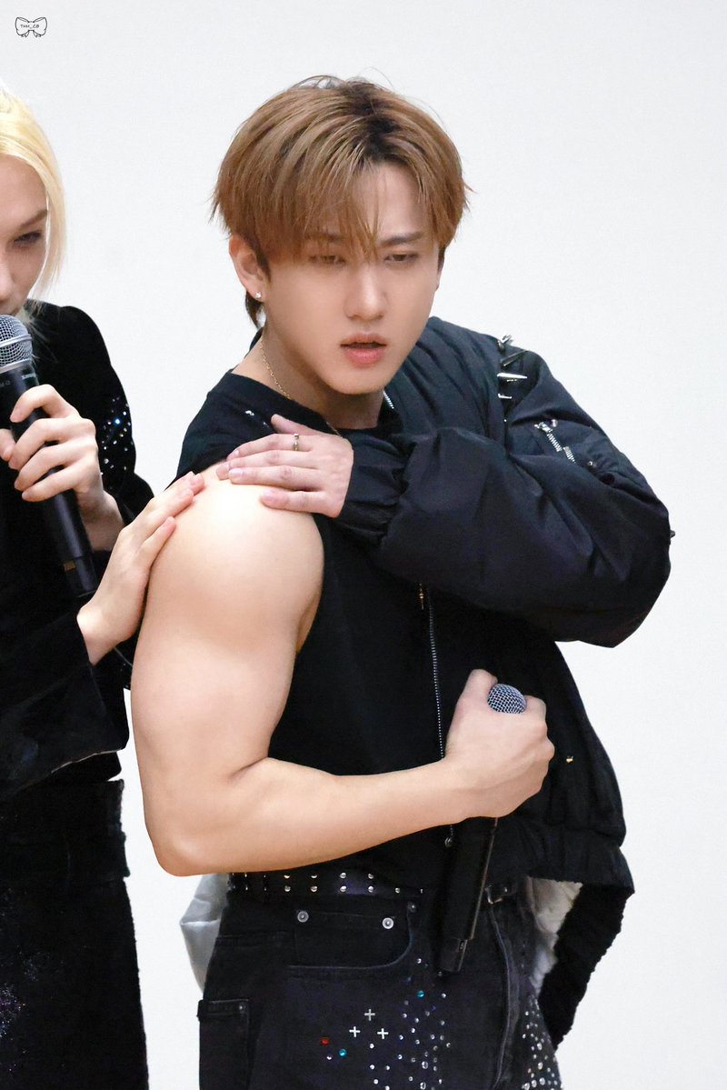 thh_cb's tweet image. 251122
#StrayKids #스트레이키즈 
#창빈 #changbin #チャンビン