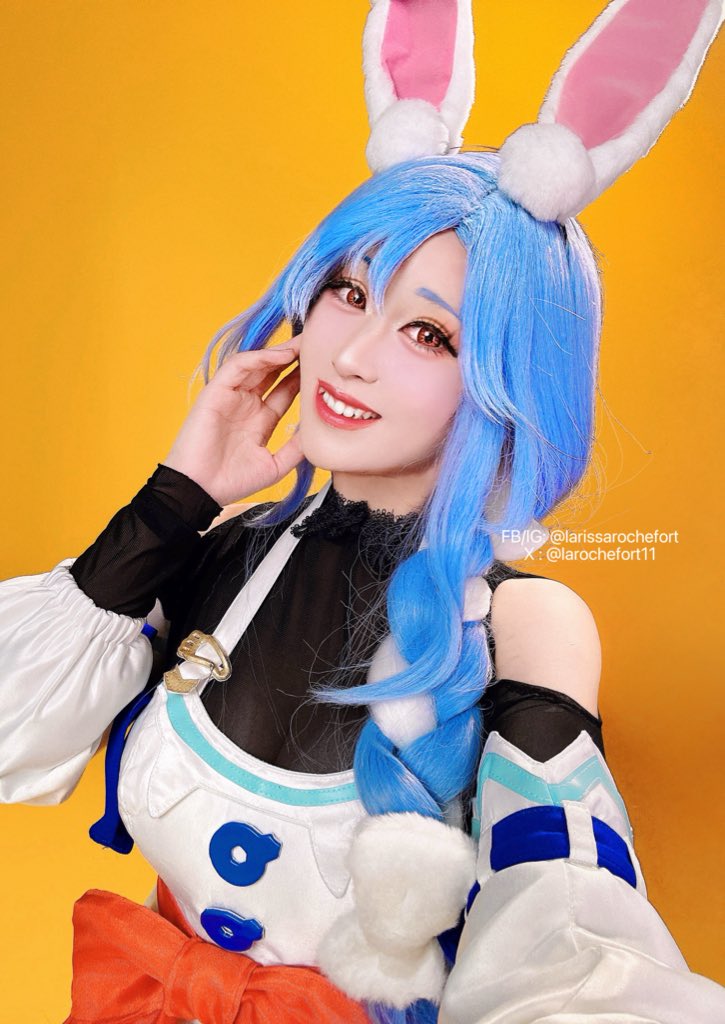 larochefort11's tweet image. Good morning~ today is the last day to get my Hololive cosplay photobook!

I have finished signing the first batch and it’s ready to ship! Added some small gifts for outdonesians for this holiday season!!🥰❤️✨ 

🌎Overseas ► forms.gle/WzvBQKHp4pRnJz…

#hololivecosplay #コスプレ