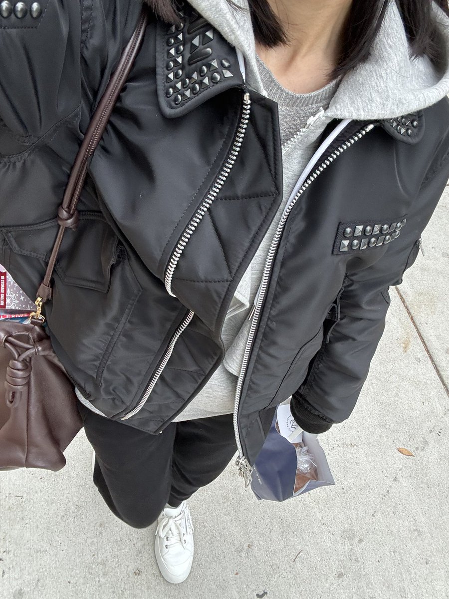 sacai✖️ロジェヴィヴィエ