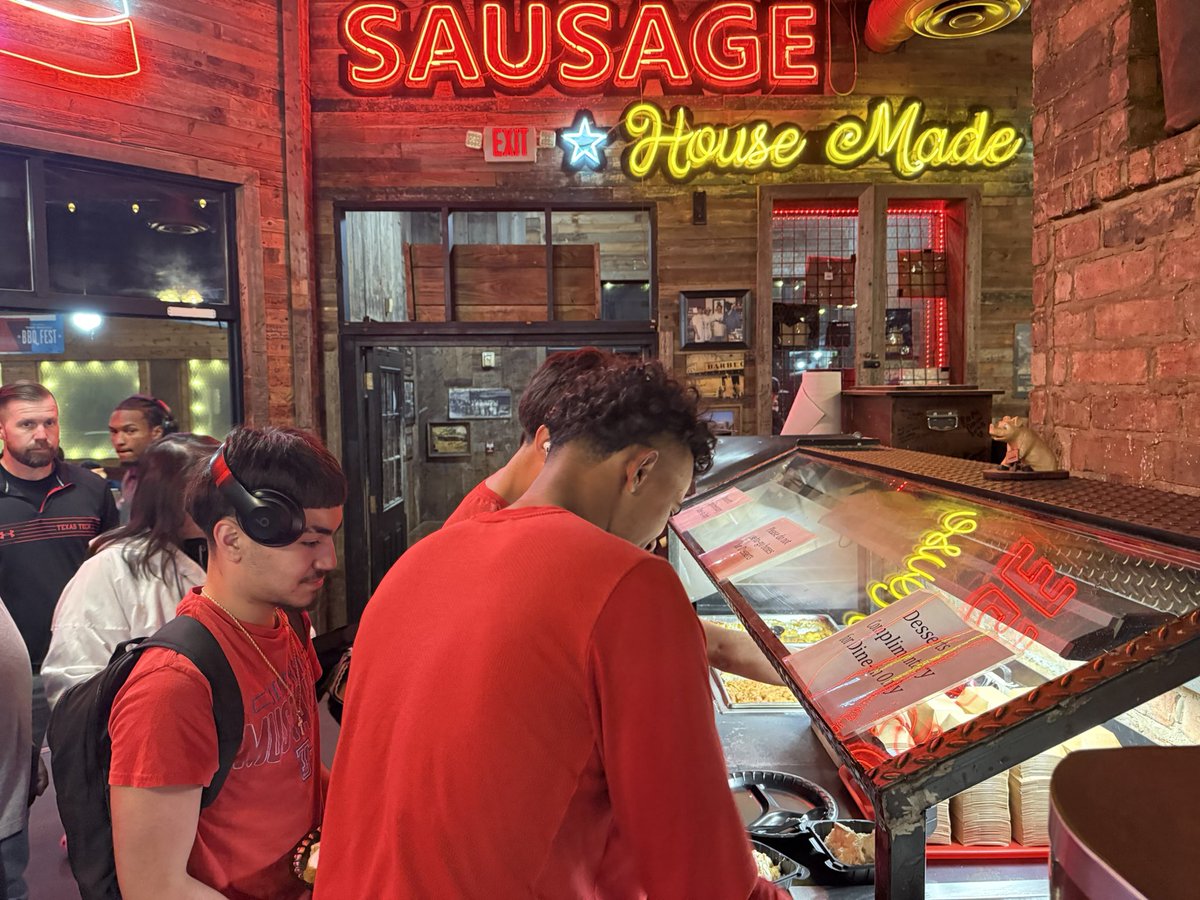 Jefferson Basketball tweet media