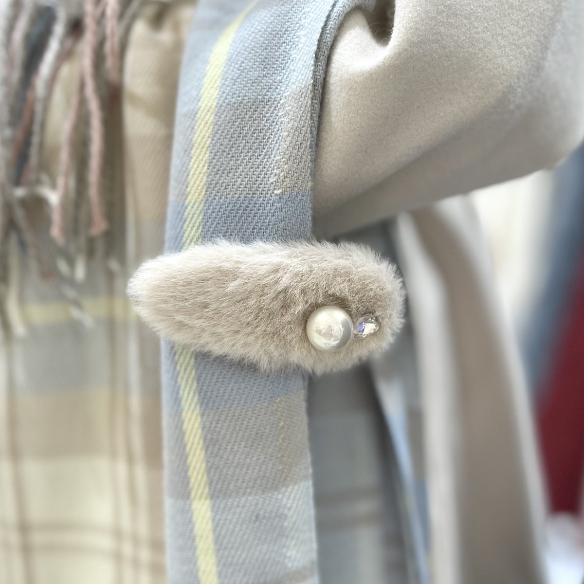 SHIBUYA109NET's tweet image. MAJESTICLEGONの店舗限定で
かわいいノベルティがもらえちゃうꕀ⋆꙳🤍

¥14,000円(税込)以上のお買い上げで
2色から選べるピン付きマフラーをプレゼント🧣💫⭐︎

数量限定だからぜひチェックしてみてね🪄⋆˙⟡

✔︎︎︎︎ 3F MAJESTICLEGON

@MAJESTICLEGONjp