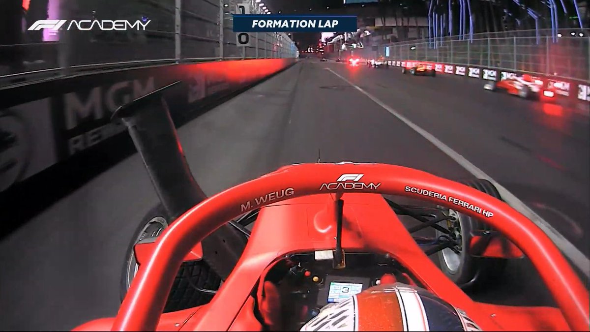 MotorspoClicks's tweet photo. 🤯 F1 Academy title contender Maya Weug has crashed with Tina Hausmann on the formation lap and is out of the race 1!
She will not lose the title on this race as she is 9 points behind Doriane Pin and there are still 35 in contention.
#F1Academy #Weug #Ferrari https://t.co/qebzJmTw7S