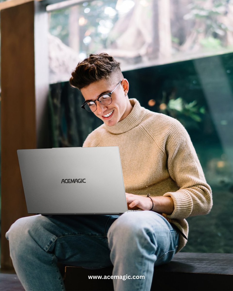 Acemagic_MiniPC's tweet image. 💼 From café corners to creative studios—ACEMAGIC Laptop goes wherever you do 💻⚡ 
Power, portability, and performance in one sleek device 👉 𝗮𝗰𝗲𝗺𝗮𝗴𝗶𝗰.𝗰𝗼𝗺

🏷️ Code ACEFAN3 = extra discount 🛒💨 (Can be combined with other offers!) 🔥🔥
🔗 bit.ly/AceMagic_Laptop…