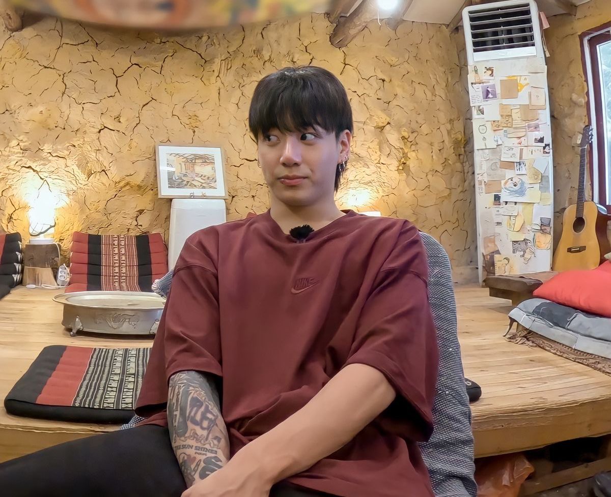 jiminszephyr's tweet image. you never guess what happened again