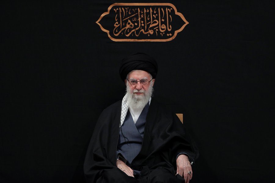 mdi11221's tweet photo. هوالعشق https://t.co/g9pzpOMWNB