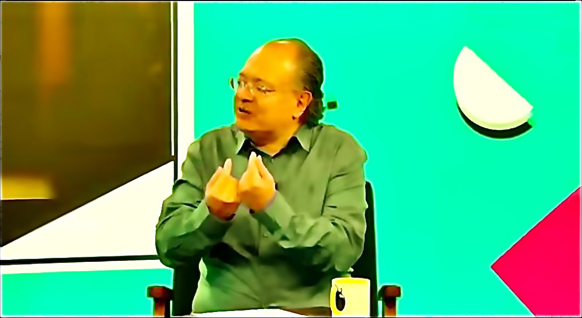 szurita's tweet image. Hoy en #CanalPop: @VioletMoreno cool. Yo, verde como Elphaba para contarles de #WickedPorSiempre. #Iñárritu le entregó el #Oscar a #TomCruise. DelToro puso a #OscarIsaac a ver “La Oveja Negra” con Fernando Soler y Pedro Infante para preparar #Frankenstein: youtu.be/-DMSUXo5VbM?si…