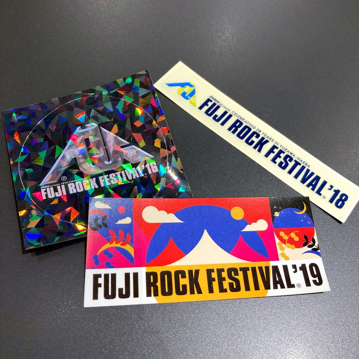 ganban_fujirock's tweet photo. #GANBAN25thAnniversary

期間中、対象商品お買い上げで
#フジロック「ステッカーセット」
または「ライター2本」をプレゼント中🔥 https://t.co/MnIzZhA22K