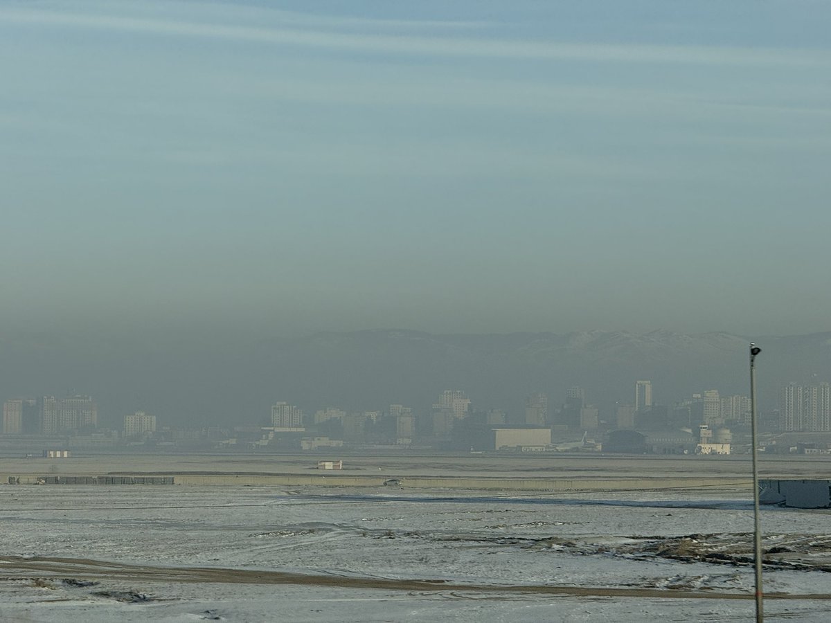 7 сард гарч ирээд утаа арилсан гээд ярьж байж магадгүй л дарга сэтэртэнгүүдтэй улс даа, бид чинь..
МАН-ыг ядаж хоёр өнжөөж, нам-жсан төрийнхнийг цэвэрлэж байж л нэг арай өөр болох байх даа..