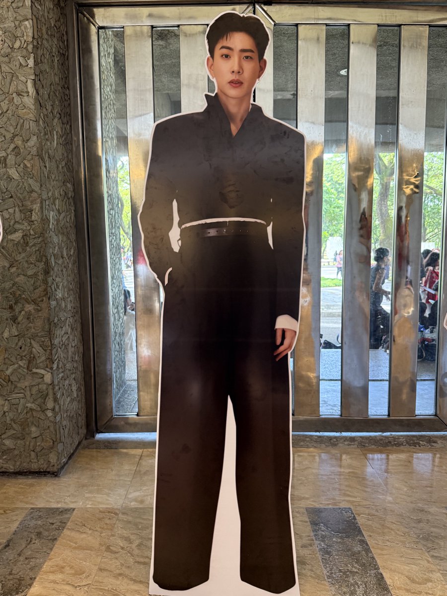 cute guy spotted 🫠🤏 <a href="/off_tumcial/">Tumcial</a> 

#PEBACAConcertinManila 
#ออฟจุมพล #OffJumpol #Tumcial