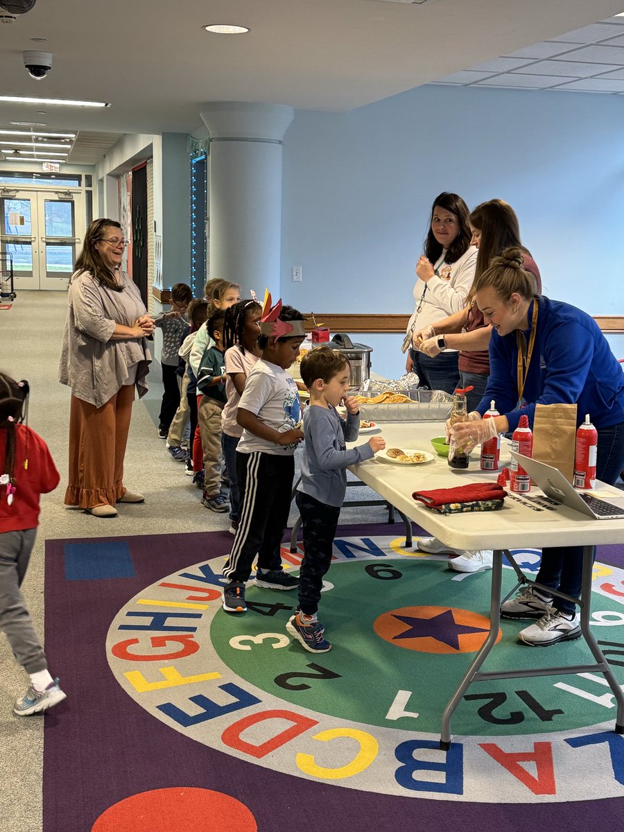 PK and K students kicked off their day by having breakfast with the turkey! Gobble, gobble!