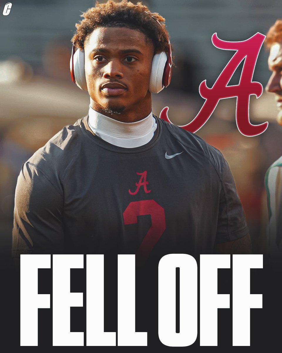 CFBAlerts_'s tweet image. Shannon Sharpe calls out Ryan Williams 🤯 

“He not even the best receiver on his own team,” Sharpe said, “Bernard is better than he is. Horton is playing better than he is.”