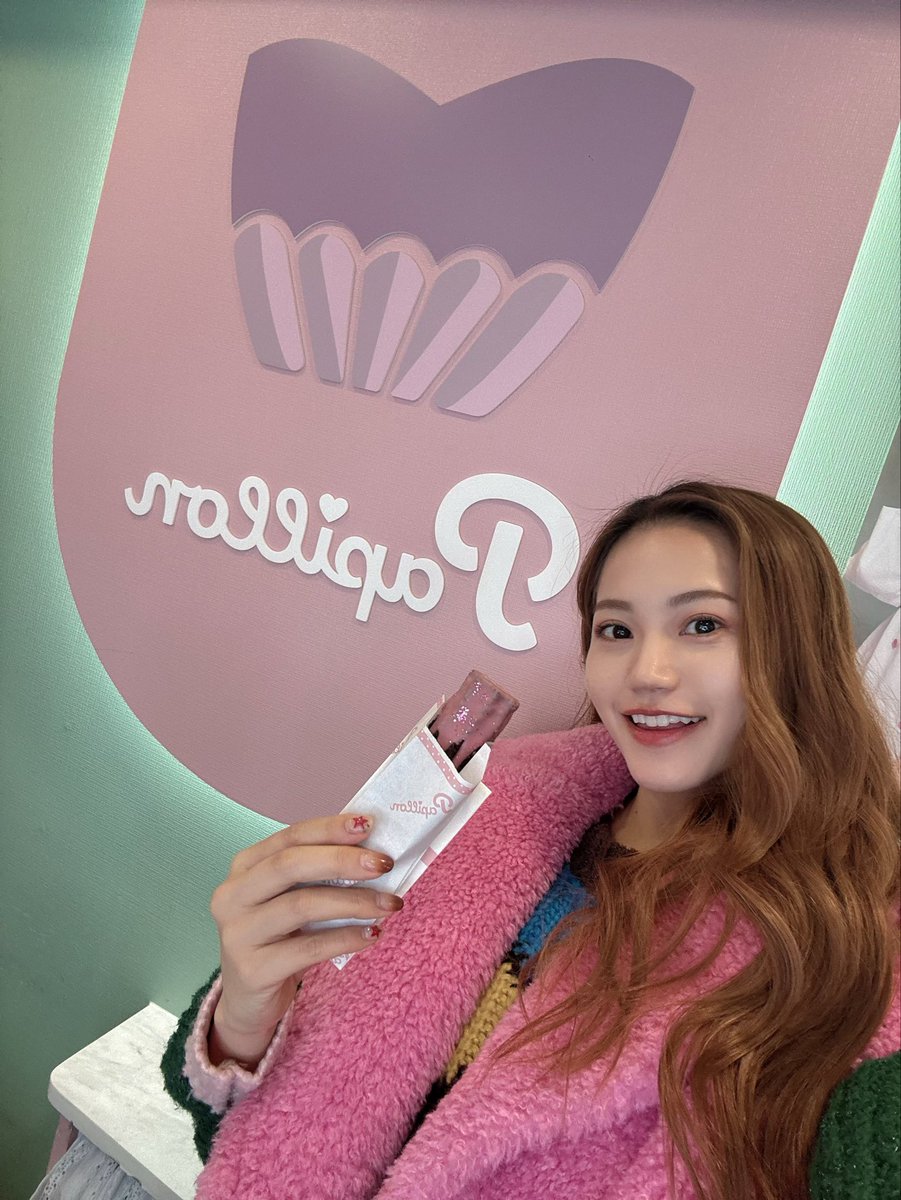 uehara_yukina's tweet image. 12時〜17時お待ちしてます💖💖
カヌチュロ®︎専門店Papillon(パピヨン) share.google/UQXeIUPak3CjUl…
📷限定私服ブロマイド🈶ツーショ🙆‍♀️
住所▶︎東京都千代田区丸の内３丁目７−１０ リヨンドール丸の内 
🚃東京駅徒歩5分、有楽町駅徒歩3分