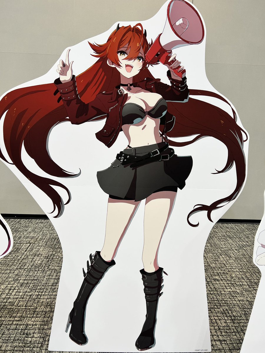 Bozu_ff's tweet image. これはたまらんの〜🥰🥰🥰🥰🥰
マジでかっこいいっすレッドフードさん

指揮官と交流してグッズも購入して、まだ始まってないけどすでに楽しい✨