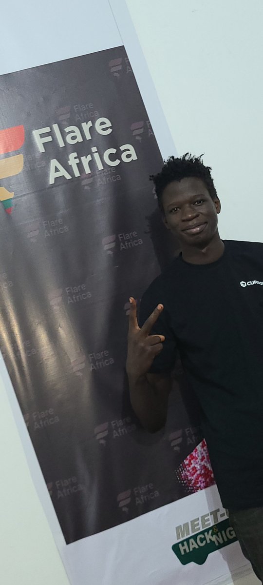 ManuelBagoole's tweet image. A couple of hours into the @FlareNetworks #Hacknight.
Its a wonderful experience building #Datarich dApps in teams.
#Learn. #Build.