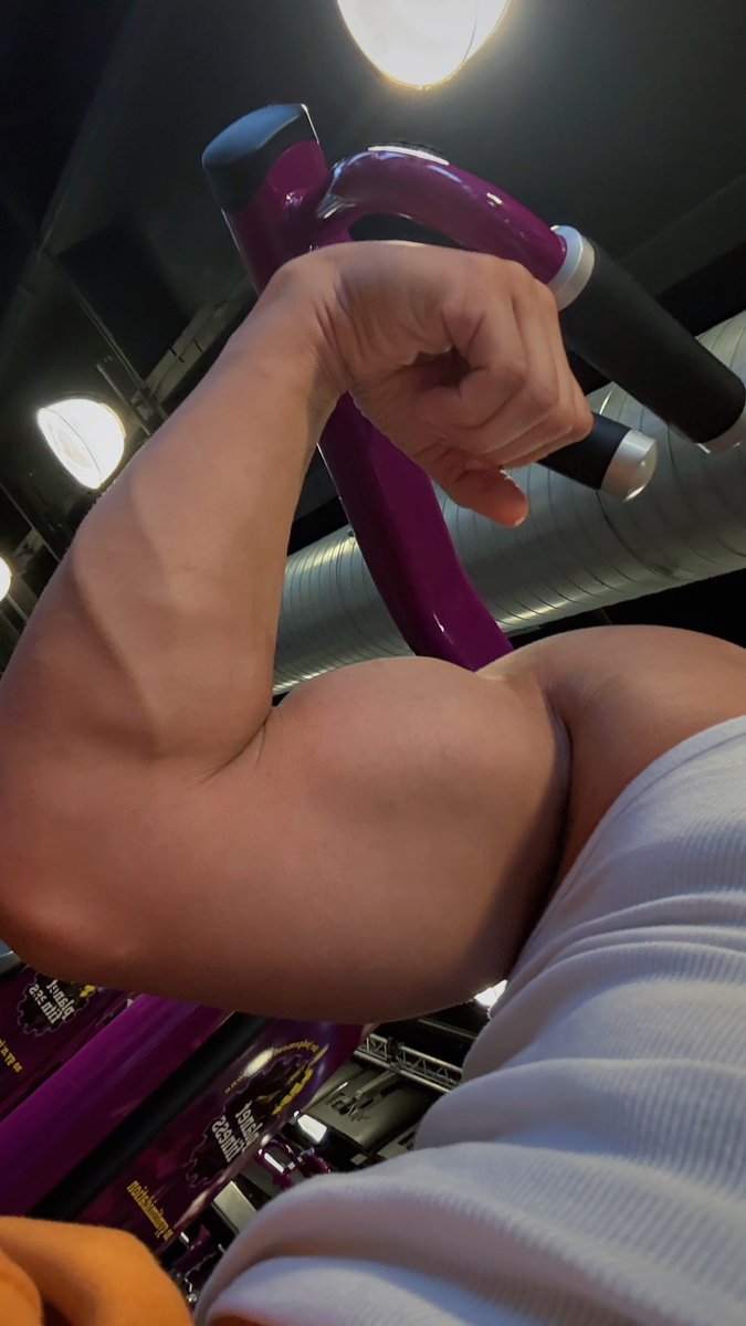 belak🌪️ tweet media