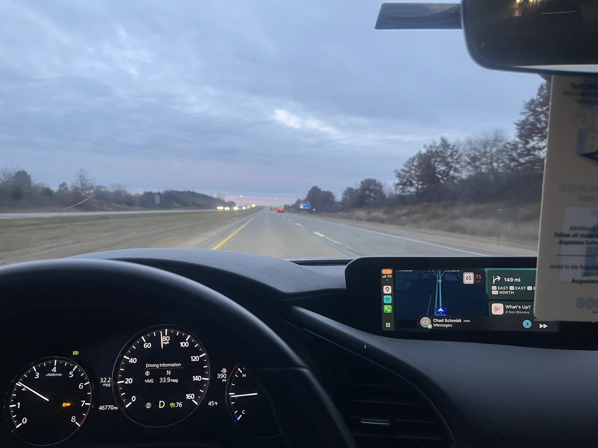 167miles to <a href="/isthmusbowl/">Culver's Isthmus Bowl</a>. Looking forward to supporting the great <a href="/jimmiekaska/">Jimmie Kaska</a> tomorrow on the call! 

Should be a great game! #d3fb #d3football