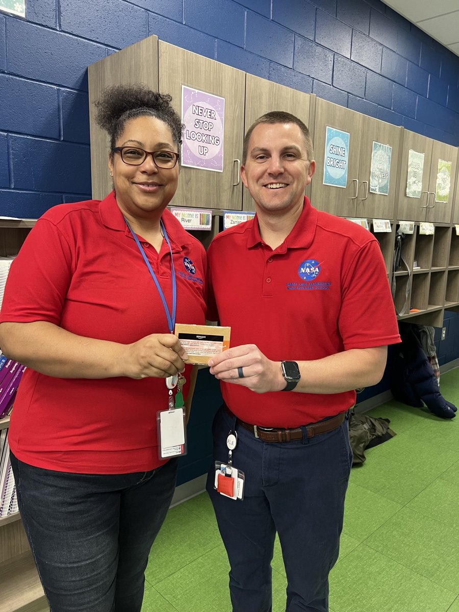 🌟 Shout out to our Teacher of the Month, Ms. Edwards, and Employee of the Month, Ms. Craft! 🎉 Your hard work, positivity, and dedication make Forest Lake shine! 💙🚀 #hereonpurpose #leadthestory ⁦<a href="/Bjackson_FLE/">B Jackson</a>⁩ ⁦<a href="/Davis_FLE/">Brandon Davis</a>⁩ ⁦<a href="/RichlandTwo/">Richland School District Two</a>⁩ ⁦<a href="/TWilliamsFLE/">Mrs. T. Williams FLE</a>⁩