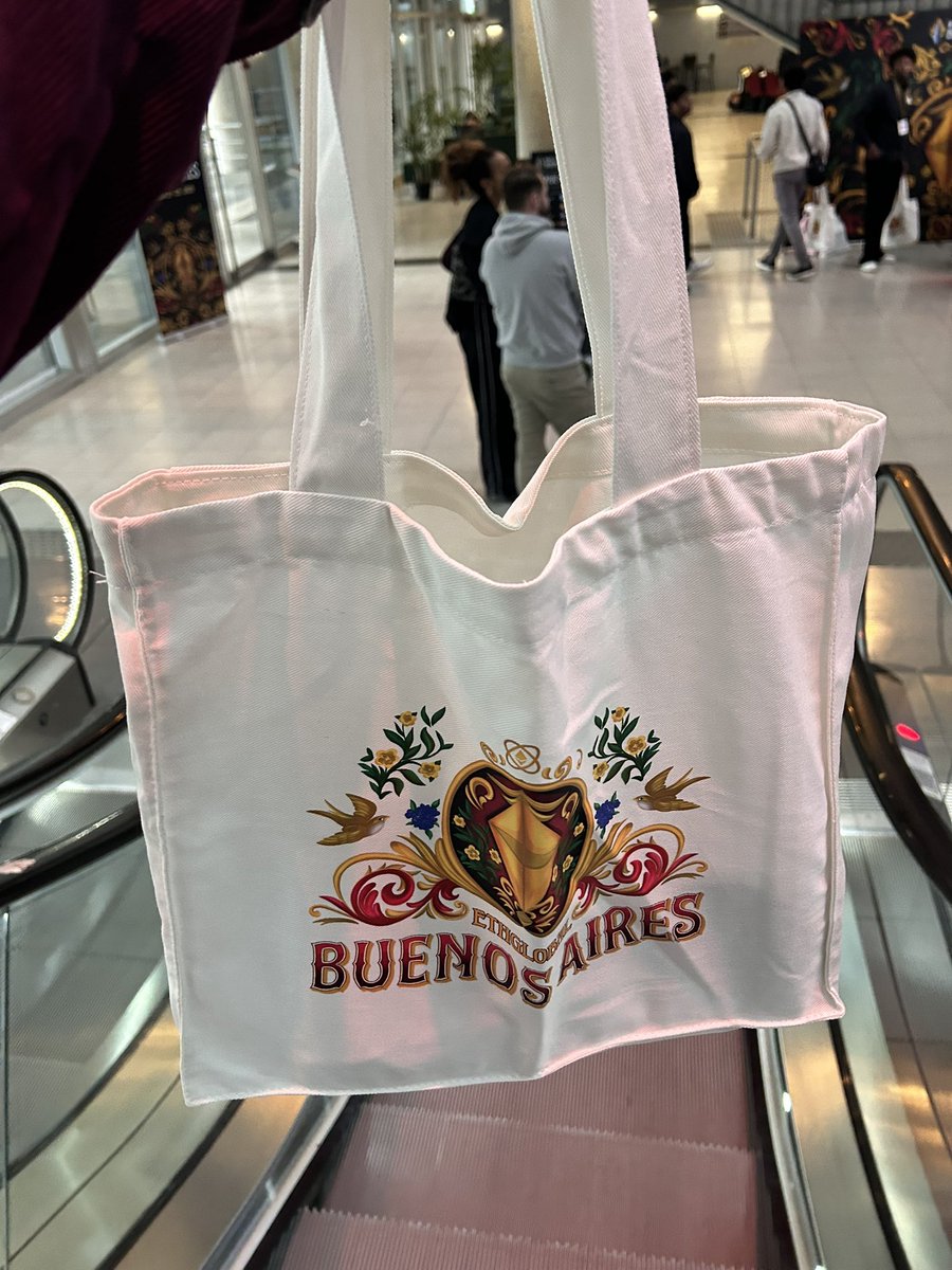 Liliii🚀 🇵🇪 🫶 tweet media