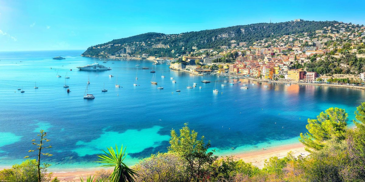 [libri ] 📕 Qualcun’altro di Guillaume Musso . Un libro ambientato a Cannes , un’ottima lettura per il weekend ! #ExploreFrance