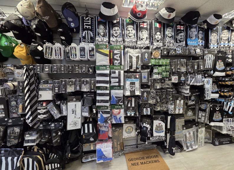 BackPageShop's tweet image. Near Cramlington this weekend? Then don’t forget to visit our shop in Manor Walks Shopping Centre. Great Xmas gift ideas.