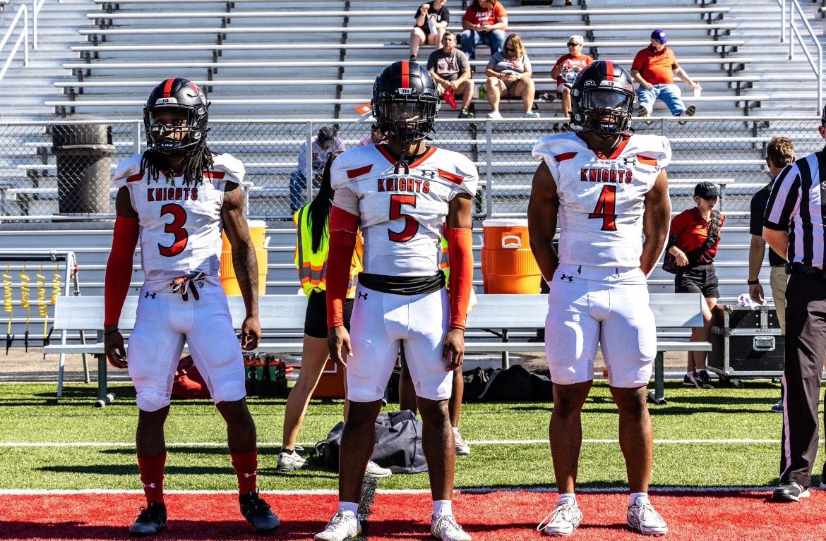 After a great conversation <a href="/coachcollier1/">Alex Collier</a> with   I am blessed to receive my 4th offer!! #AGTG🙏🏽 <a href="/__aaron7/">Coach Webb</a>