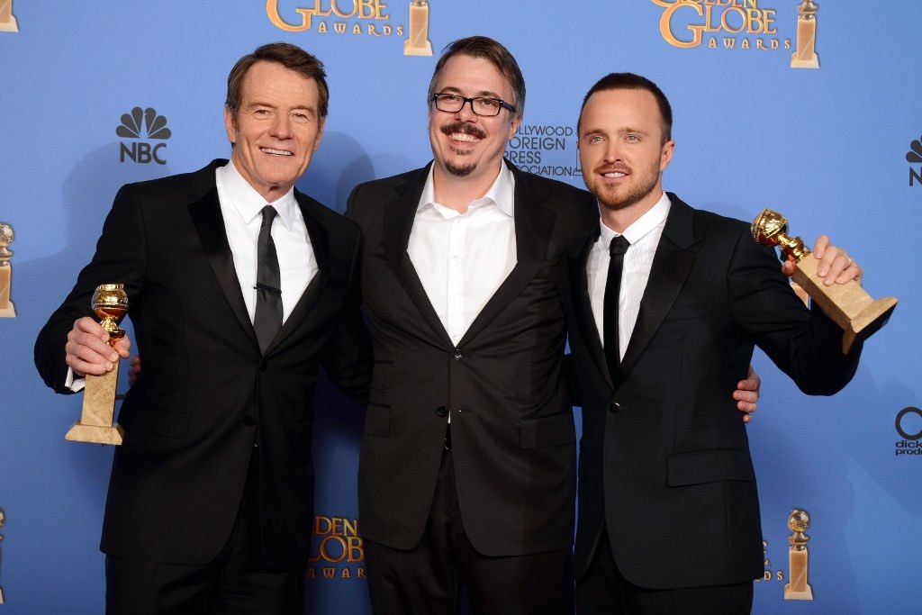 dailypop__'s tweet image. Vince Gilligan revient sur l&apos;élaboration de ‘PLURIBUS’ et comment il a présenté le projet quand les dirigeants n&apos;arrêtaient pas de demander « Qu’est-ce qui vient après Breaking Bad ? » :

« Aujourd’hui on vit dans un monde où tout repose sur des franchises établies, le plus sûr…