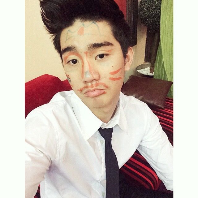 dm sınırım doldu sandım az önce noluyooo artık türbede palyaçoluk yapmayı azaltacağım