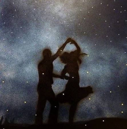 ahmed_al_hamdan's tweet image. صديقة الليل .. وضو الفجر ، والعصافير  
انتي غمامة في سما عاشقك وانتي النور 

#احمد