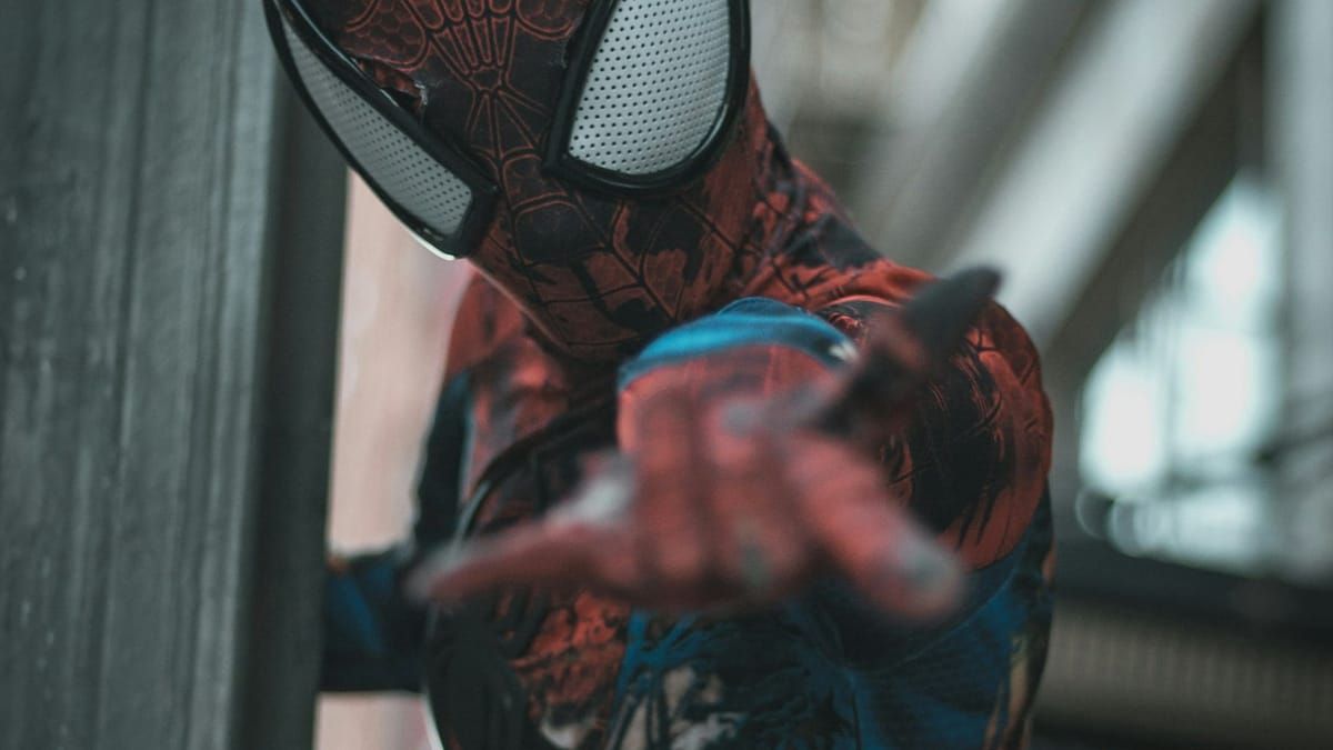 Why are studios releasing so few original new films? Andrew deWaard on how movie franchises have conquered Hollywood. Read on. Link in comments. thesgnl.com/2025/11/vanqui…