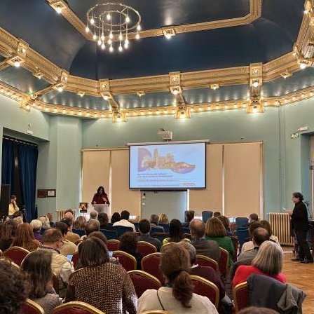 Las II Jornadas del Patrimonio Cultural Aragonés celebradas en Huesca han mostrado que el #patrimoniocultural de #Aragón es un elemento de identidad de los aragoneses .  Presevar, difundir y lograr su reconocimiento mundial son objetivos marcados en las jornadas  #PartidoAragonés