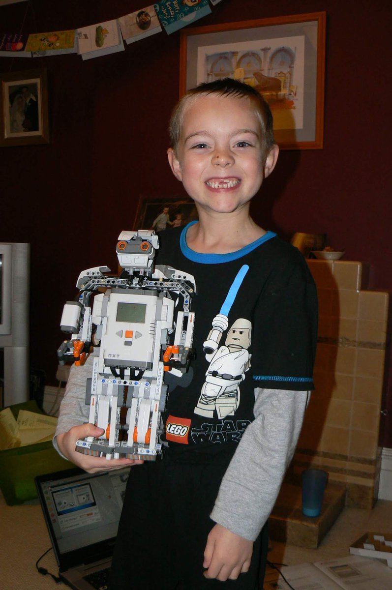 alistair tweet media