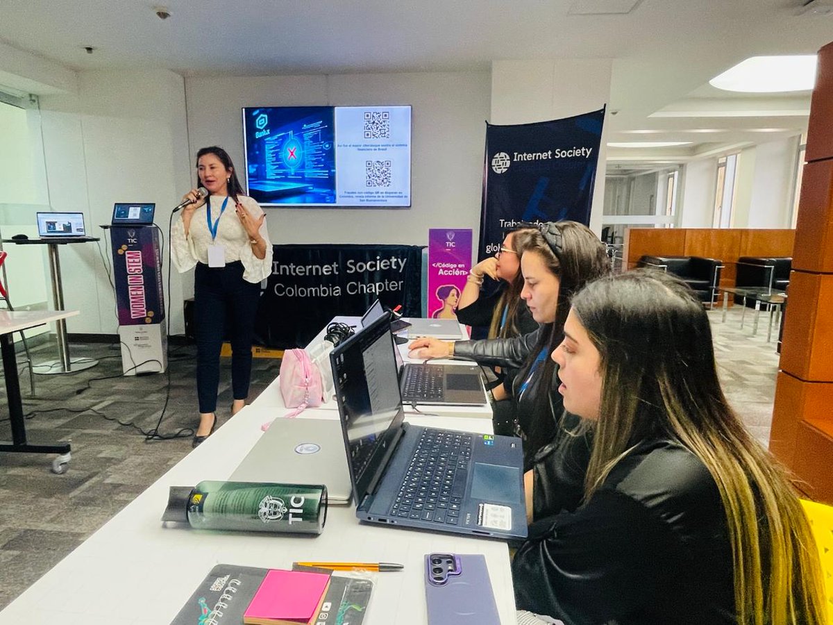 colCERT's tweet photo. Hoy el #ColCERT y el @Ministerio_TIC participaron en la tercera edición del Congreso Internacional Women in Tech de @ISOCcolombia, destacando el liderazgo, la innovación y el aporte de las mujeres al fortalecimiento del ecosistema digital del país. ✅ Durante la jornada se compartieron experiencias y retos en ciberseguridad, reafirmando el compromiso de seguir construyendo un entorno digital más seguro  y equitativo. 💻
#MásPreparados  #MinTic #MásResilientes