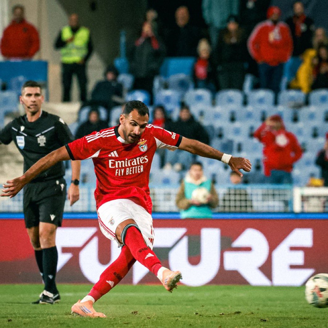 SLB442's tweet photo. O SL Benfica venceu o Atlético CP por 0-2, na 4ª eliminatória da Taça de Portugal. Richard Ríos e Pavlidis marcaram os golos.
Juntos ⚪️🔴
#benfica #atleticocp #taçadeportugal https://t.co/oUwSNictsi