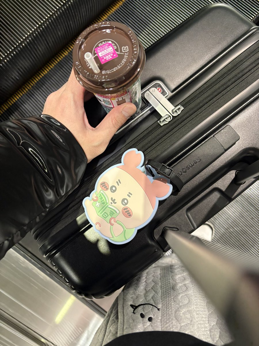 おはようございます。
堀さんとアエルさんにて
HQのゲスト！！

今から札幌いくぞ〜！！