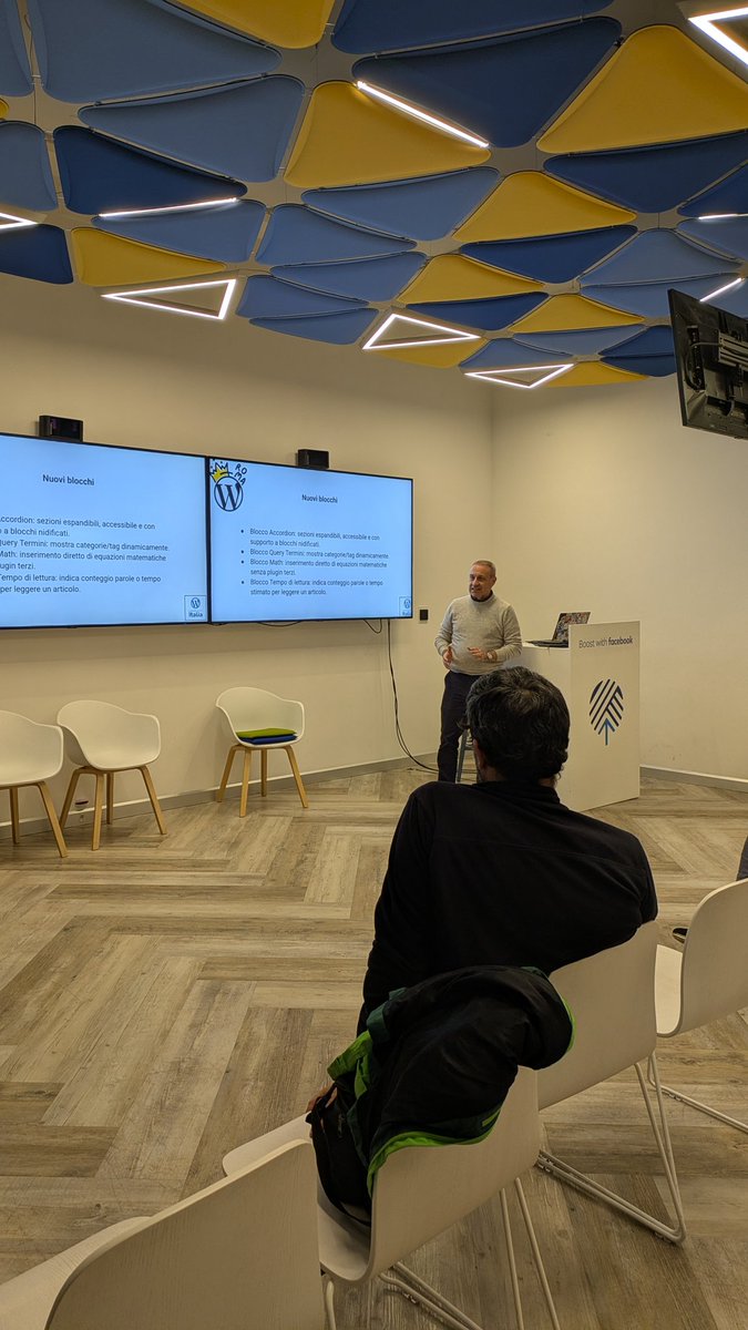 roma_wordpress's tweet photo. Il nuovo incontro del Meetup WordPress di Roma 😎
La pioggia non ha spaventato nessuno 💪 https://t.co/hftStKhAS7