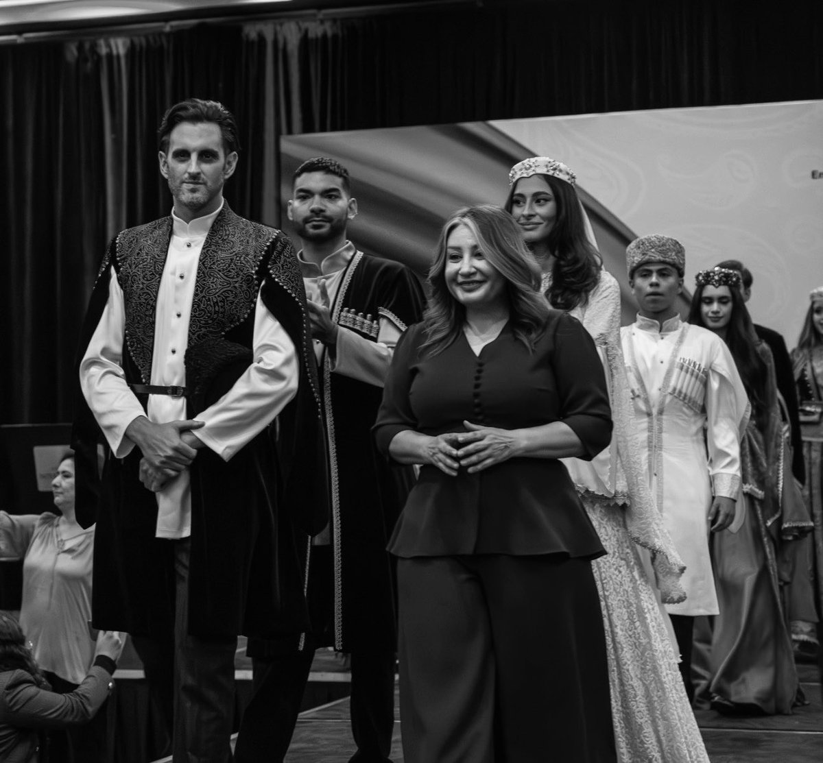 Sevimli və hörmətli Könül xanım Hümbətovanın faciə nəticəsində vəfat etməsi xəbərindən sarsıldıq və üzüldük. Onun simasında gözəl və mehriban insan, vətənpərvər və əsl peşəkarı itirdik. Mərhumun ailə üzvləri və əzizlərinə dərin hüznlə baş sağlığı verir, onlara Allahdan səbr