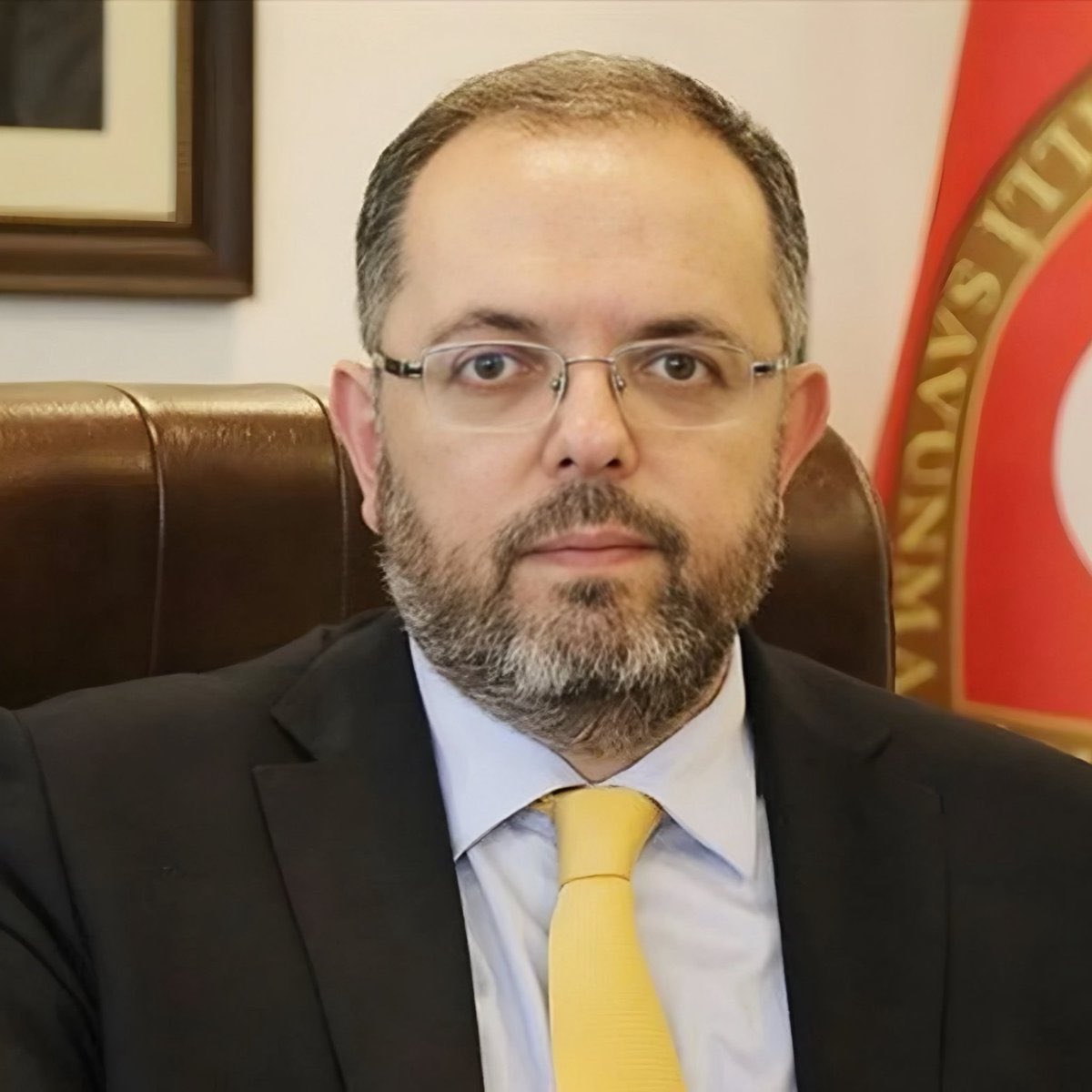 Prof. Dr. Erhan Afyoncu:

▪Partizan-Fenerbahçe maçında Sırp taraftarlar, Sırbistan’ın asırlarca tarih sahnesinden silinmesinin ilk adımı olan Kosova zaferini kazanan I. Murad’ın Obiliç tarafından şehid edilmesiyle ilgili bir pankart açtılar.

▪Kosova Savaşı’ndan sonra Sırplar