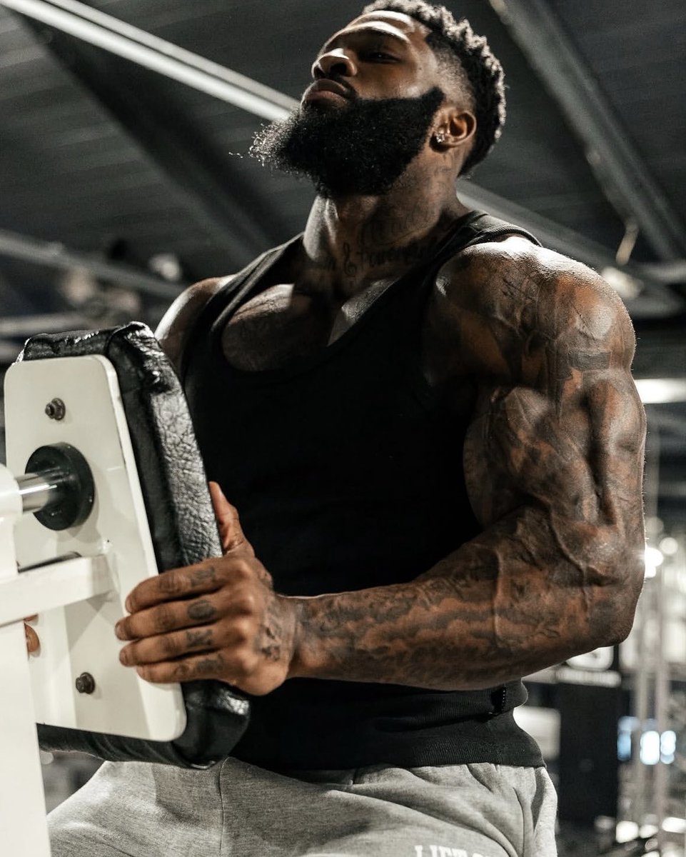 thebigwriter_'s tweet image. 