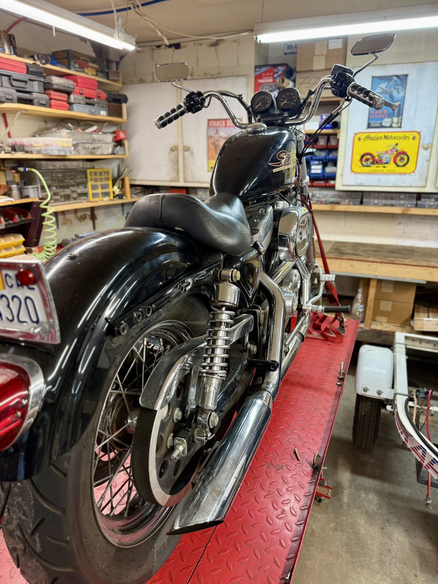 Sir_Gadfly's tweet image. Picked up a Harley in Paradise, California. Stripping it down. Rebuilding it into a backroad freedom machine. ✅🤛

New roads. New scars. New story. No permission needed. 🏍⚡️🗝 

#HarleyDavidson #Sportster #Soverignity