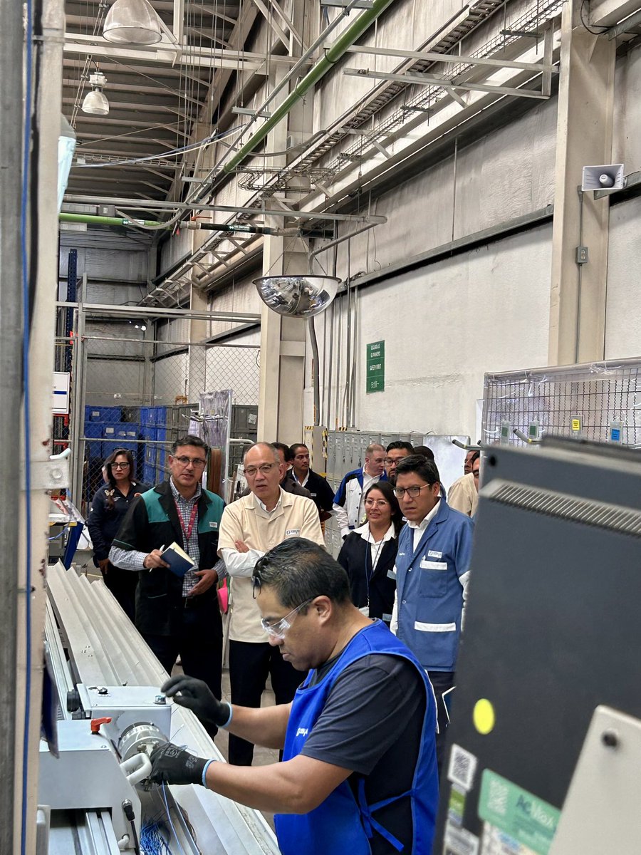Hoy la Fam. SEBN–CTM recibimos la visita del CEO y del líder global de Supply Chain Management de SEBN SE. En un recorrido estratégico constataron de primera mano el profesionalismo de las y los trabajadores. Fue un orgullo mostrar cómo operamos, producimos y avanzamos juntos.