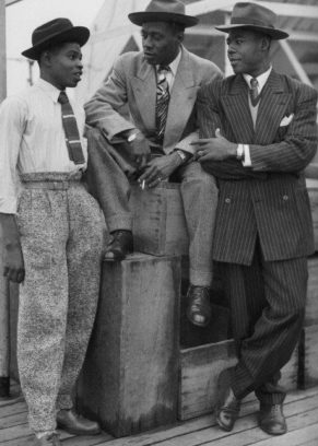 TheLibtardWorld's tweet image. FYI. This was the norm before hiphop became mainstream.