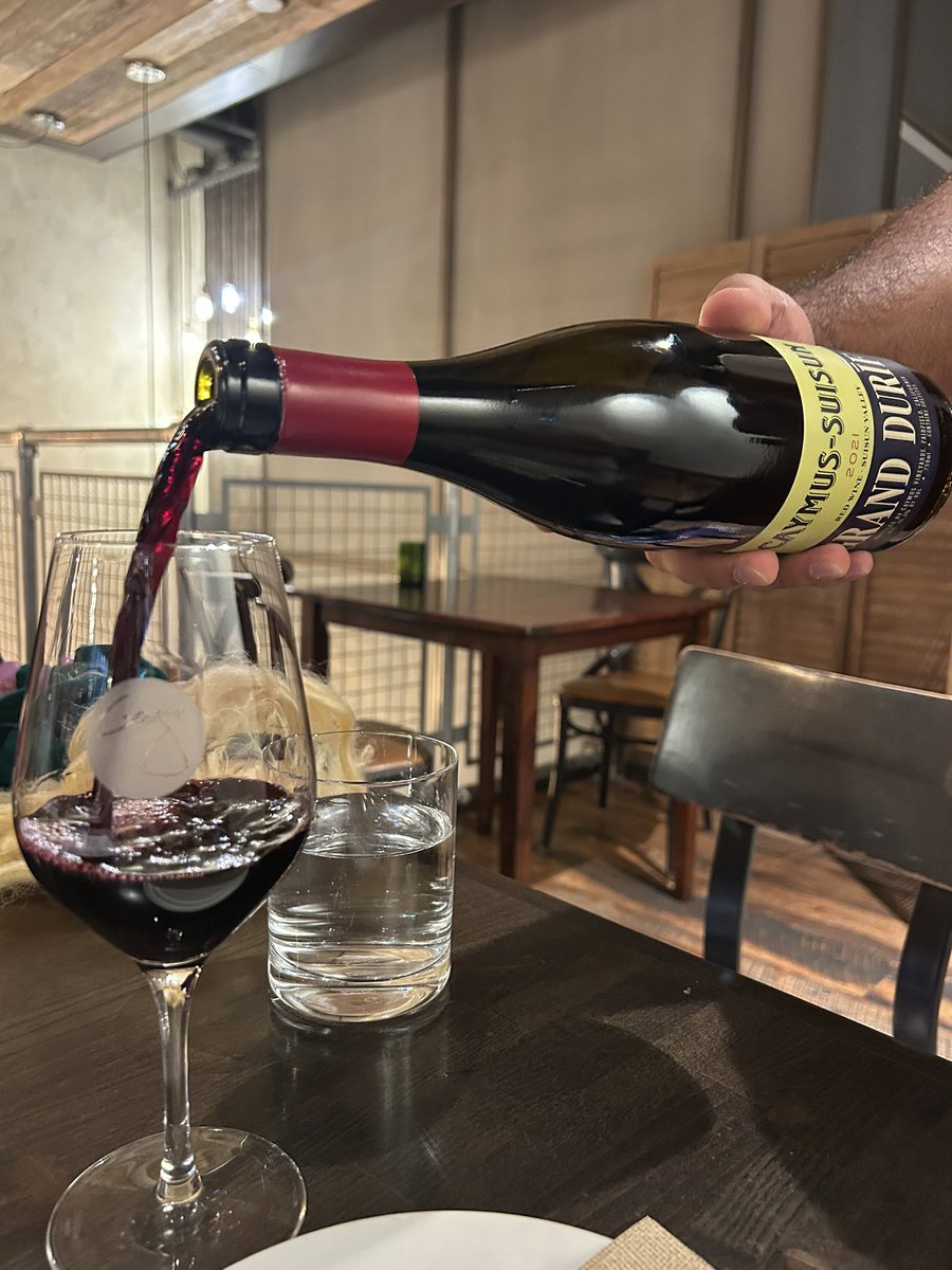 EDADMB's tweet photo. Amazing as always @WineBarGeorge https://t.co/XOdX0iXnJv