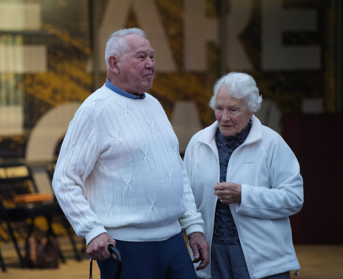 EtownKySchools's tweet image. A truly special day for Elizabethtown Independent Schools.

Today, we proudly honored Dr. William Godfrey with the naming of the William Godfrey Aquatic Center. Dr. Godfrey has devoted decades of service to EIS and to our community, shaping generations of swimmers and leaders.