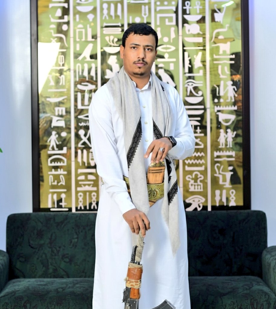 اللهُمّ اجعلني لنفسي خيراً
ولغيري نوراً ولمن حولي أثراً طيباً.❤️"